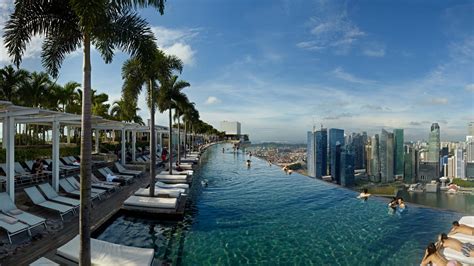 singapore pool.